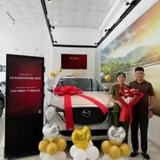 Ảnh giao xe Mazda Cao Bằng